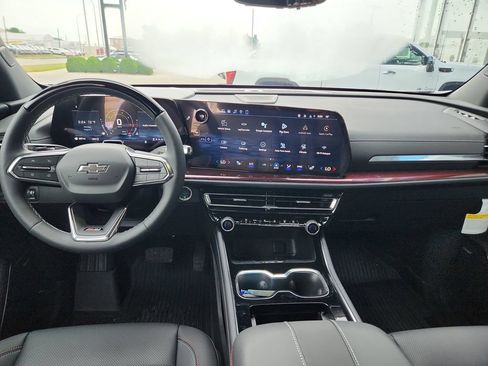 New 2026 Chevrolet Traverse Z71 w/ Enhanced Driving Package AWD/4WD image 15