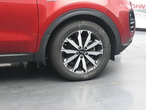 Used 2018 Kia Sportage EX AWD/4WD image 11