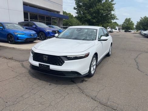Used 2024 Honda Accord LX image 33