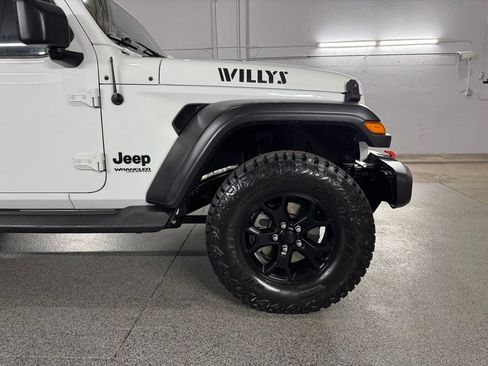 Used 2021 Jeep Wrangler Unlimited Sport AWD/4WD image 4