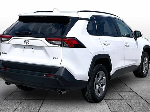 Used 2024 Toyota RAV4 XLE FWD image 12