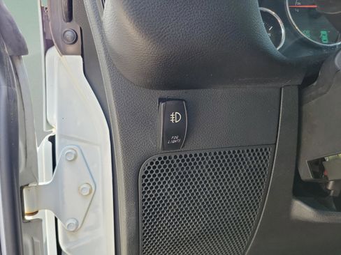 Used 2016 Jeep Wrangler Sport w/ Connectivity Group AWD/4WD image 16
