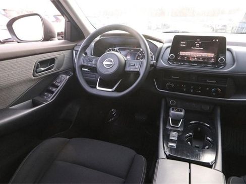 Certified 2023 Nissan Rogue S image 20