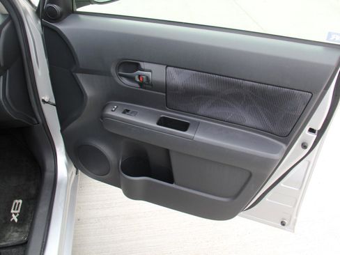 Used 2012 Scion xB image 22