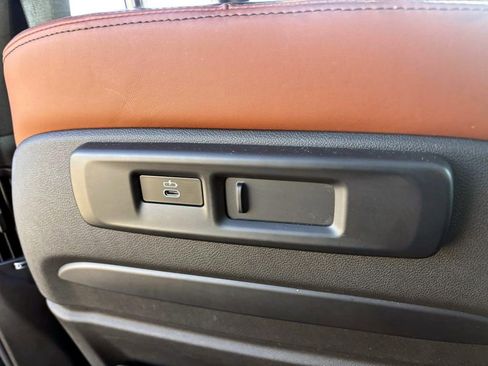 Used 2023 BMW X5 M50i w/ Executive Package image 32