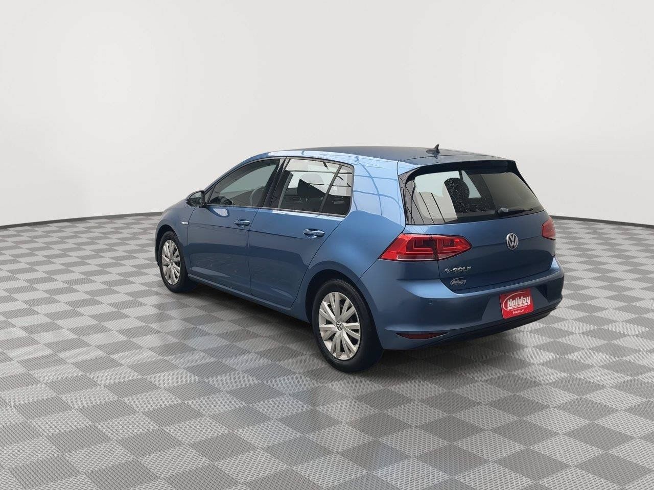 Used 2015 Volkswagen e-Golf Limited Edition FWD image 33