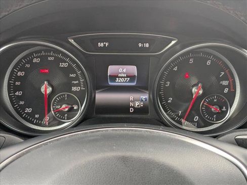 Used 2019 Mercedes-Benz CLA 250 image 11