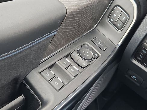 New 2025 Ford F350 Platinum image 20