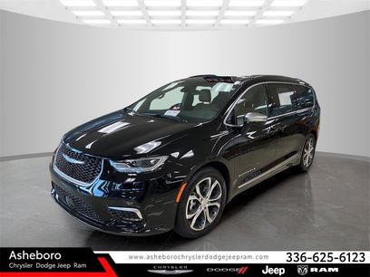 New 2026 Chrysler Pacifica Pinnacle