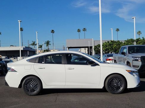 New 2026 Nissan Sentra SV w/ Floor Mat Package FWD image 8