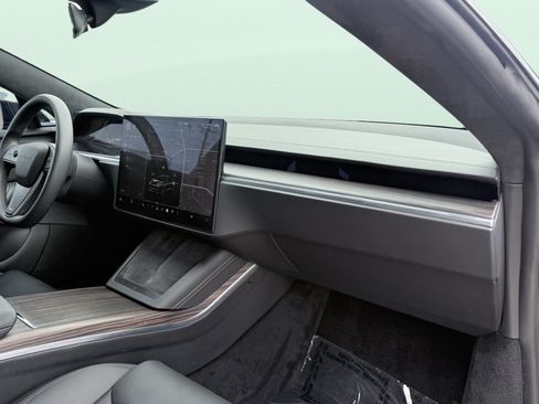 Used 2023 Tesla Model S AWD/4WD image 31