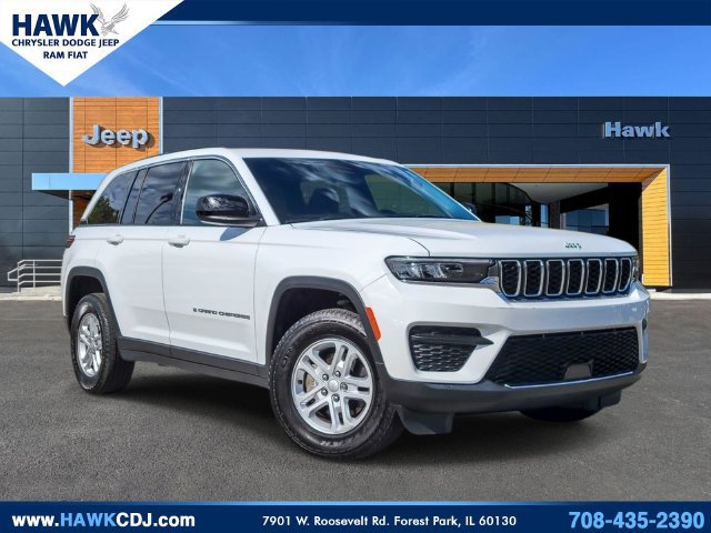 Certified 2025 Jeep Grand Cherokee Laredo AWD/4WD image 1