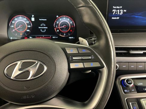 Used 2024 Hyundai Palisade Calligraphy FWD image 12