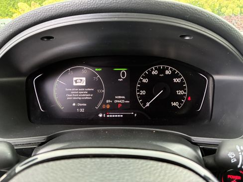 Used 2025 Honda Civic FWD Hybrid Sedan image 30