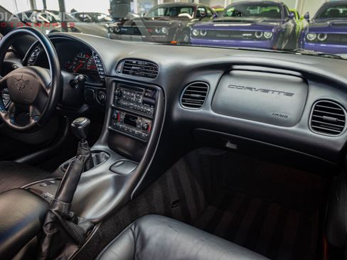 Used 2002 Chevrolet Corvette Z06 w/ Memory Pkg image 86