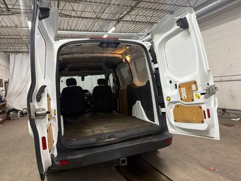 Used 2017 Ford Transit Connect XL FWD image 7