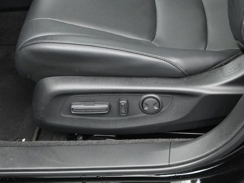 Used 2023 Honda Accord EX-L image 16