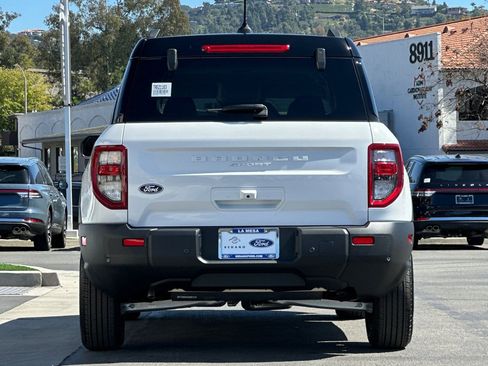 New 2026 Ford Bronco Sport Outer Banks AWD/4WD image 4