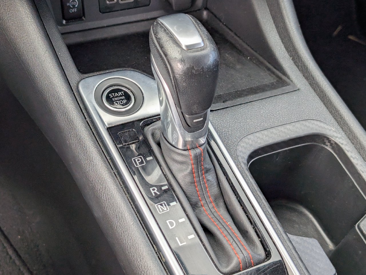 Used 2025 Nissan Sentra SR FWD image 21