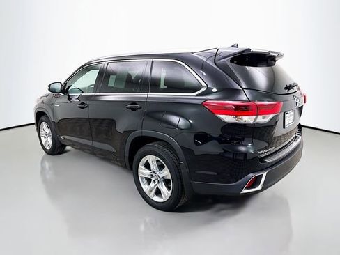 Used 2019 Toyota Highlander Limited image 5