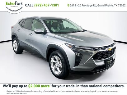 Used 2024 Chevrolet Trax LS w/ LS Convenience Package