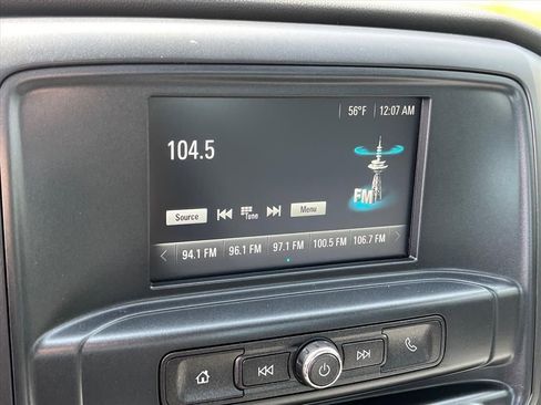 Used 2018 Chevrolet Silverado 1500 W/T w/ Trailering Package image 11