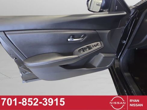 Certified 2023 Nissan Sentra SV image 34