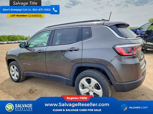 Used 2019 Jeep Compass Latitude w/ Cold Weather Group AWD/4WD image 3