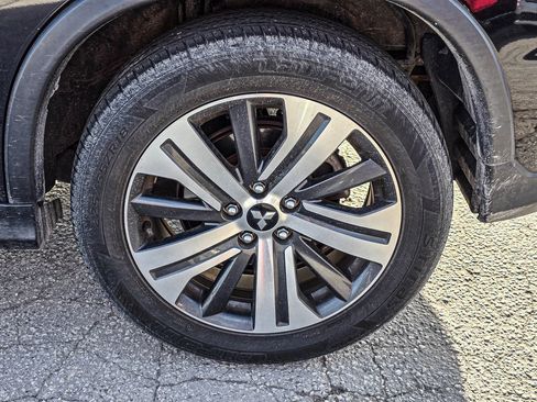 Used 2020 Mitsubishi Outlander Sport ES image 7