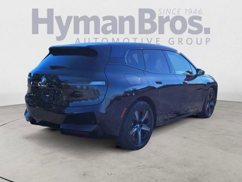 Used 2023 BMW iX M60 w/ Executive Package image 3