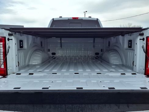 Used 2024 Ford F250 Lariat w/ Sport Appearance Package image 22