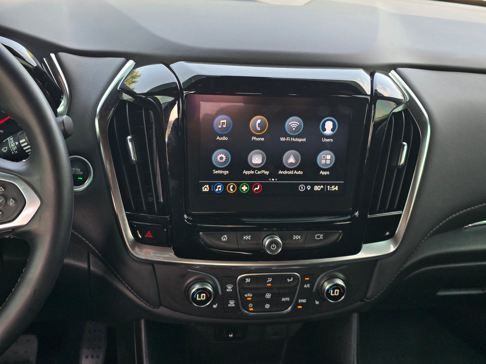 Used 2023 Chevrolet Traverse LT FWD image 17