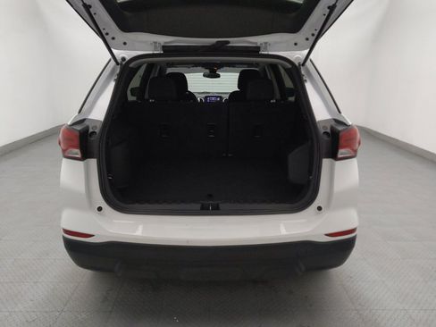 Used 2023 Chevrolet Equinox LS w/ LS Convenience Package image 29