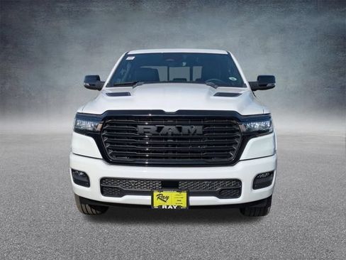 New 2026 RAM 1500 Laramie AWD/4WD image 11