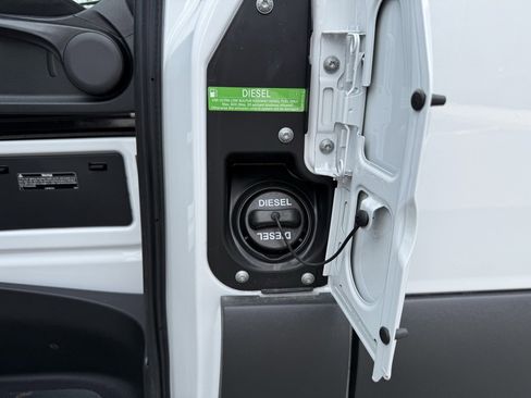 New 2025 Mercedes-Benz Sprinter 4500 image 22