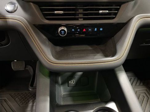 Used 2026 Ford Explorer Tremor AWD/4WD image 19