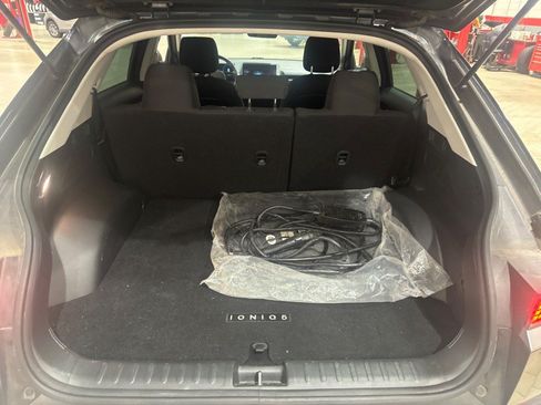 Used 2023 Hyundai Ioniq 5 SE RWD image 35