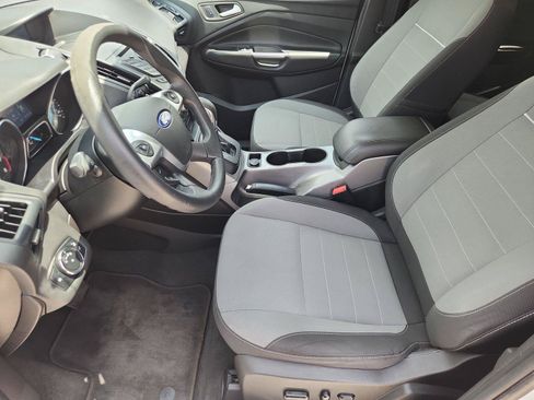 Used 2014 Ford Escape SE FWD image 17