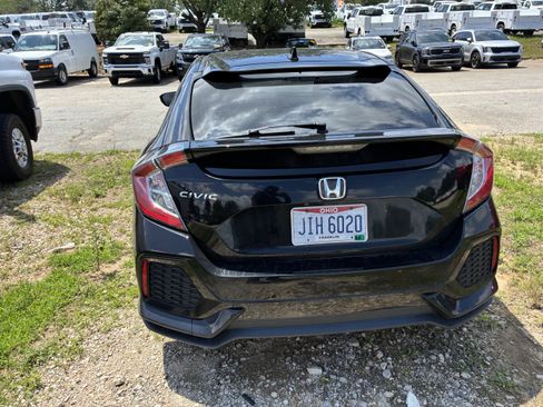 Used 2018 Honda Civic EX image 7