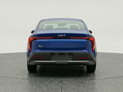 Used 2025 Kia K4 LXS image 7