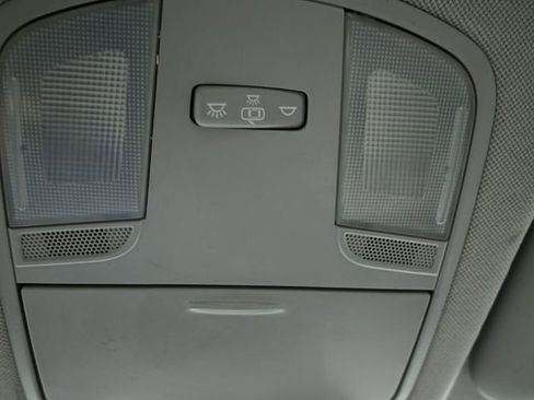 Used 2019 Hyundai Elantra SEL image 18