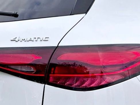 New 2026 Mercedes-Benz GLC 300 4MATIC image 13