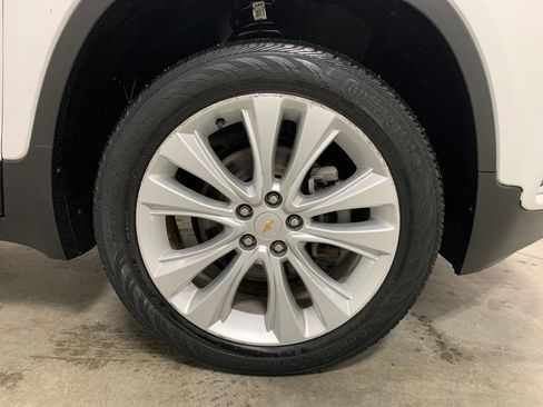 Used 2020 Chevrolet Trax Premier w/ LPO, Cargo Package image 13