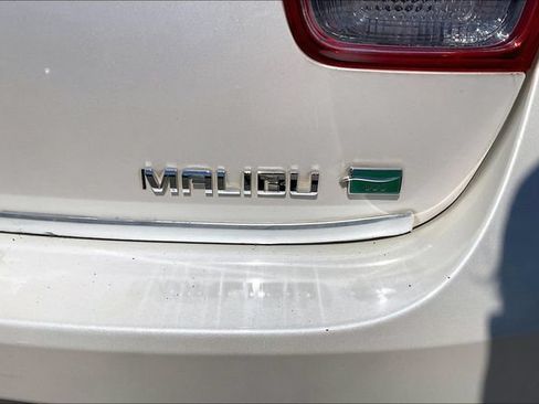 Used 2013 Chevrolet Malibu Eco w/ Power Convenience Package FWD image 23