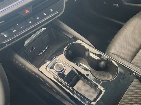 Certified 2025 Buick Envision Preferred image 25