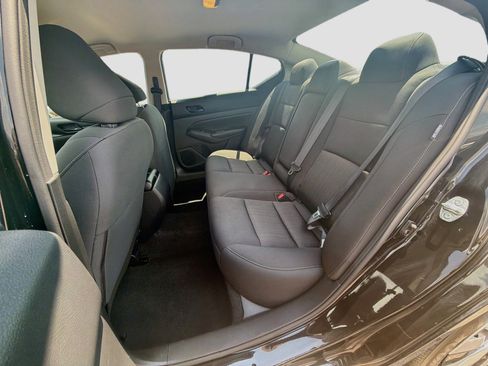 Used 2023 Nissan Altima 2.5 S FWD image 27