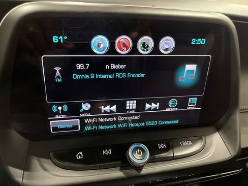 Used 2018 Chevrolet Camaro SS image 32