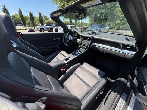 Used 2013 Porsche 911 Carrera S RWD image 43