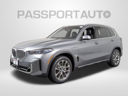 New 2026 BMW X5 xDrive50e w/ Executive Package AWD/4WD image 1