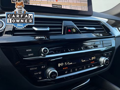 Used 2023 BMW 530e xDrive 530e iPerformance image 50